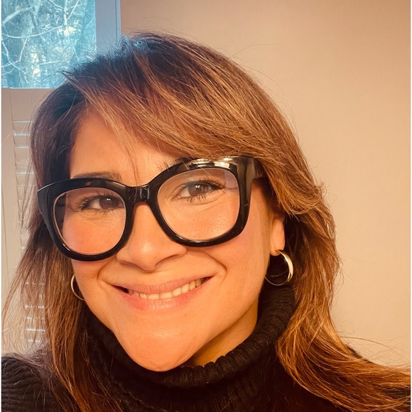 Meet your Posher, Marge!🩶 - Picture 1 of 14